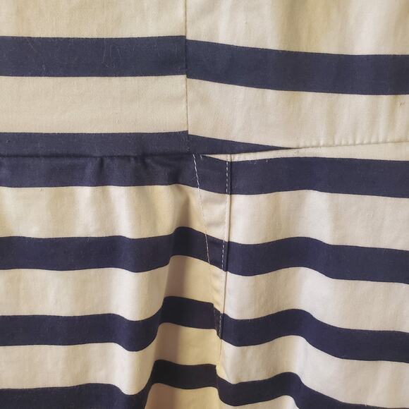 GAP Fit & Flare Blue White Striped Dress Pockets Womens 6 Preppy Hamptons - Picture 6 of 10